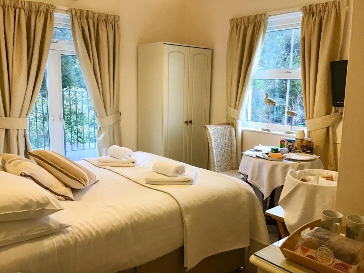 Hotel Fernbank Shanklin Esterno foto